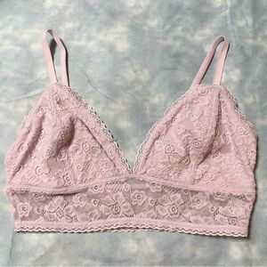 NWOT Aerie American Eagle size medium lilac purple lace bra
